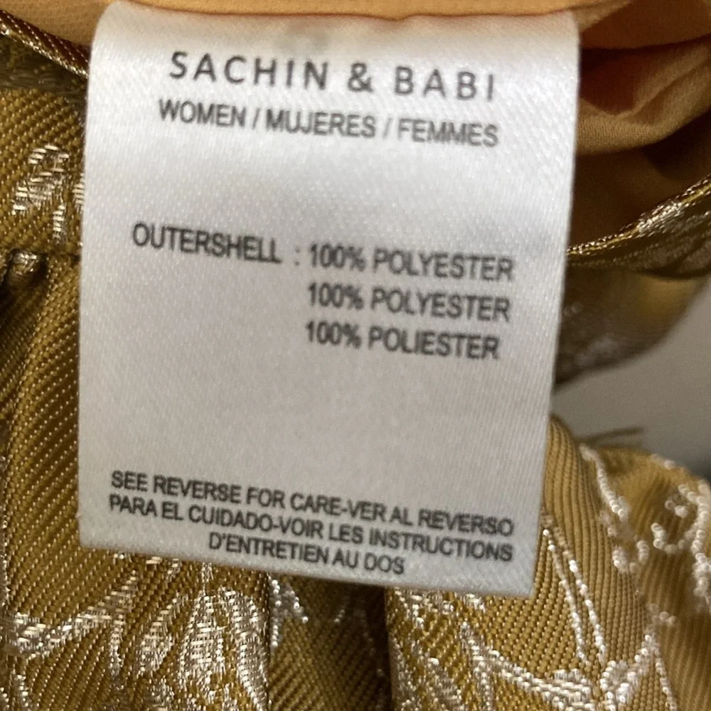 SACHIN -BABI Gold Floral Dress
SIZE 4
WOMENS - Picture 8 of 15